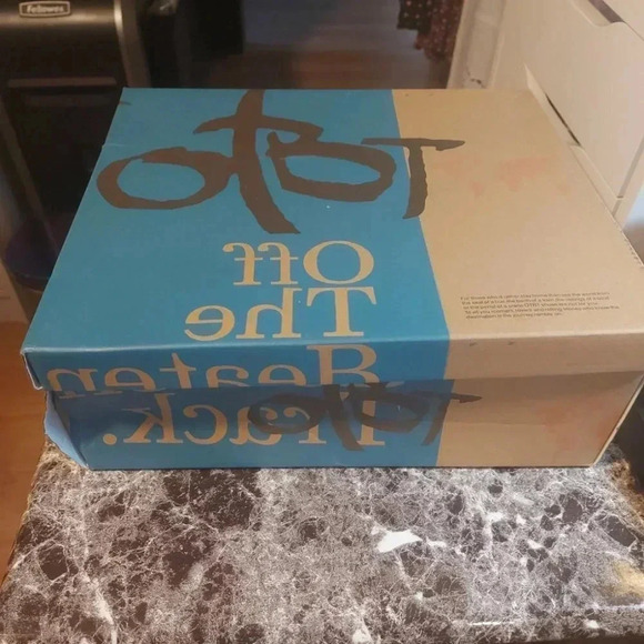 OTBT | Black Gallivant Leather  Boot - NIB - Picture 11 of 12